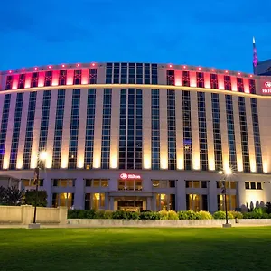Hilton Downtown Отель