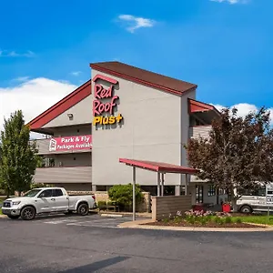 3* Hotel Red Roof Plus+ Airport